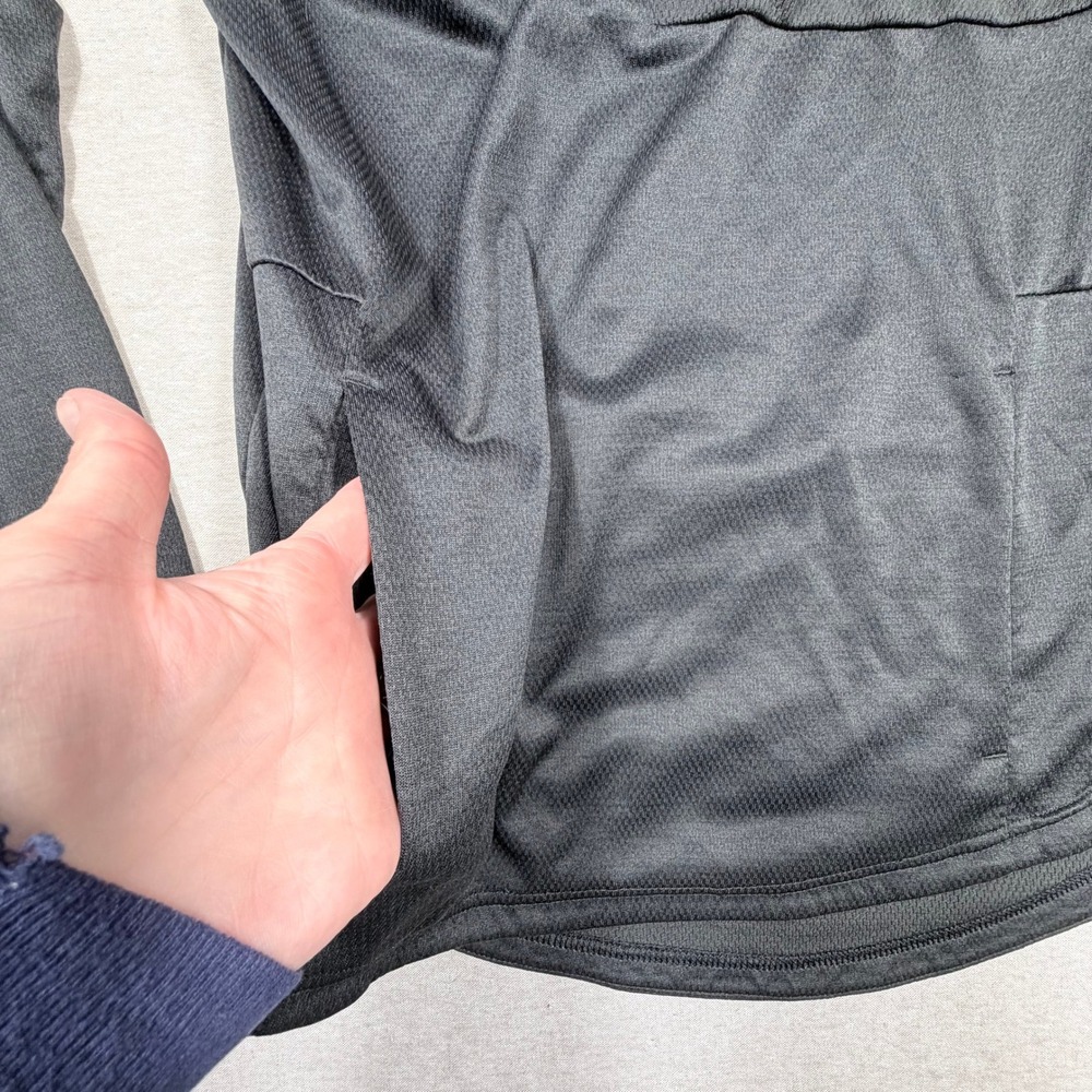 Adidas Mens Small Gray Textured Mesh Pullover Hoodie Zipper Chest Pocket Outdoor - Picture 3 of 11